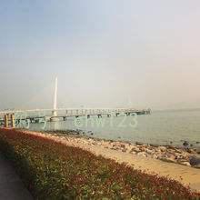 ʦ